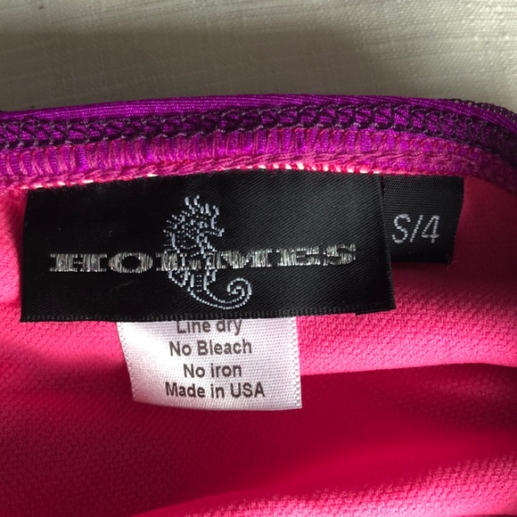 Purple bikini - Picture 4 of 5